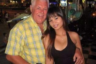 泰国老太太丝袜图片,一位老太太的时尚态度